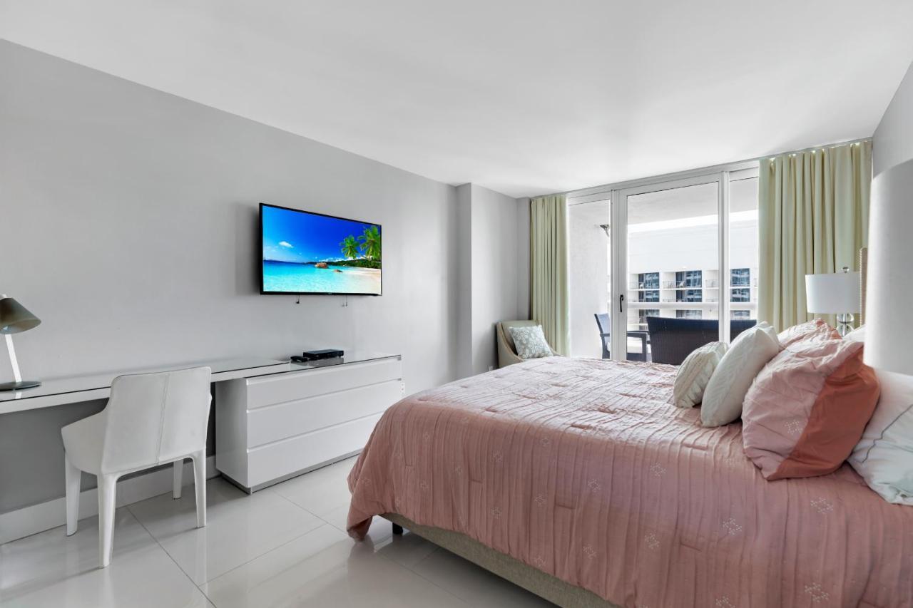 Апартаменты Bayview Bliss Biscayne Дорел Экстерьер фото
